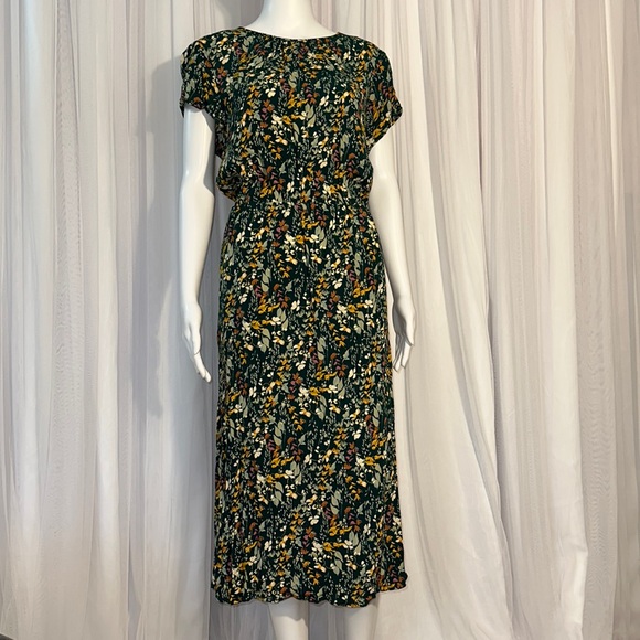 EUC Floral Maxi w POCKETS 💐 - Picture 1 of 5